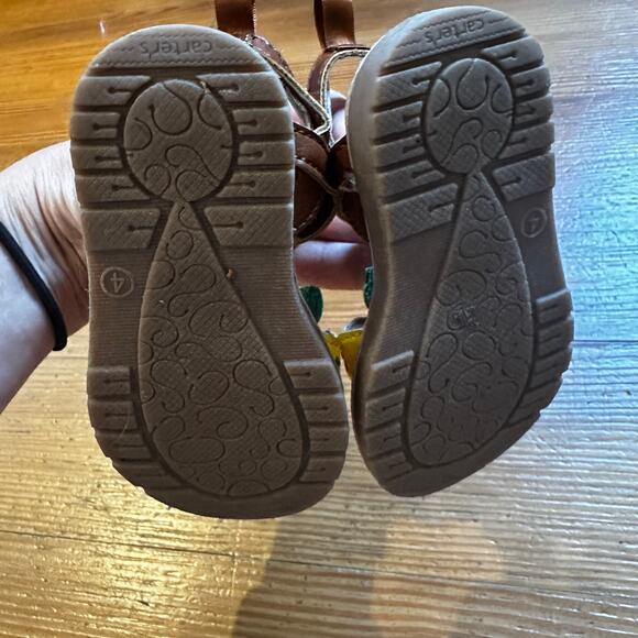 Carter's tan yellow pineapple easy on sandals SIZE 4 - Picture 4 of 5
